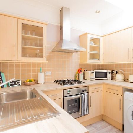 Spacious Split Level Flat In Great Location Portsmouth Zewnętrze zdjęcie
